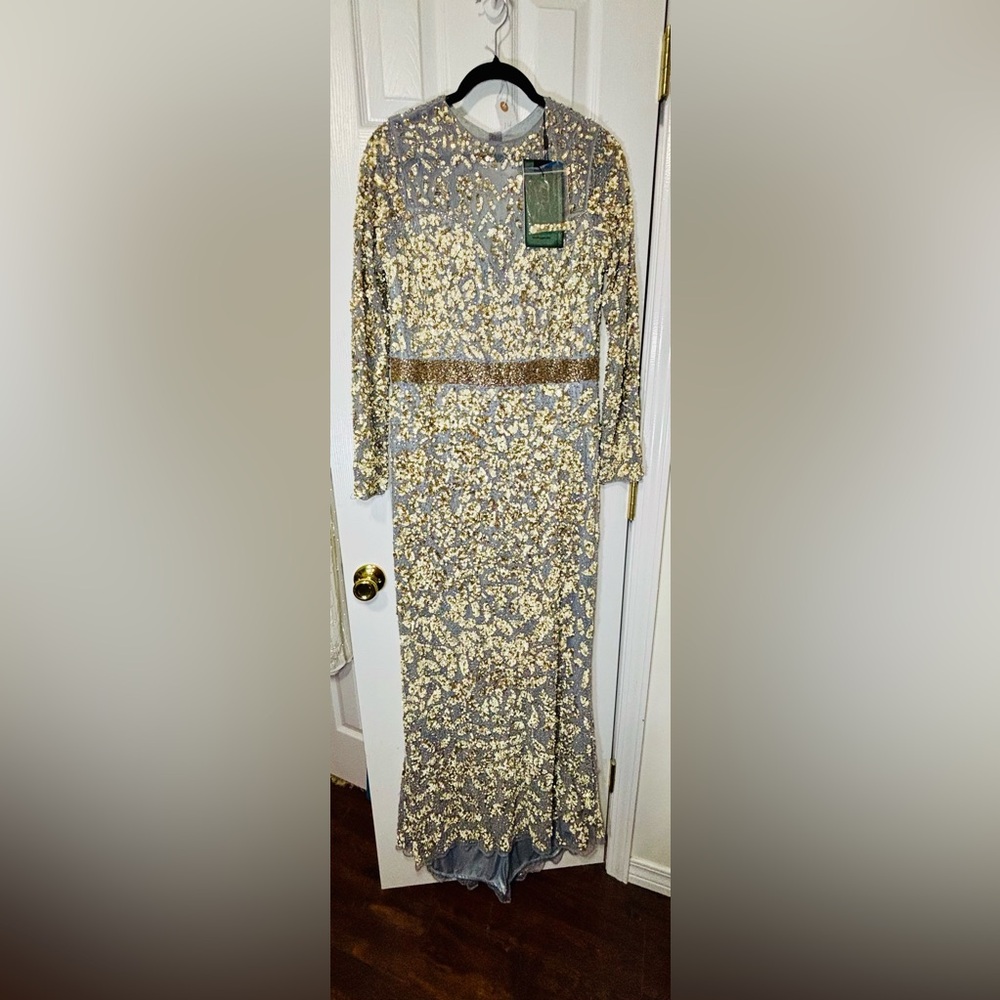 NWT MAC DUGGAL SZ 14 Platinum/Gold Long Sleeve With Cutout In Back #4316